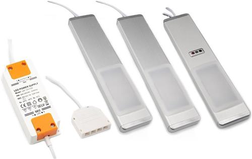 Langwerpige kastverlichting met bewegingssensor - set van 3 LED lampen - werkt op netspanning | Onderbouwverlichting met stopcontact