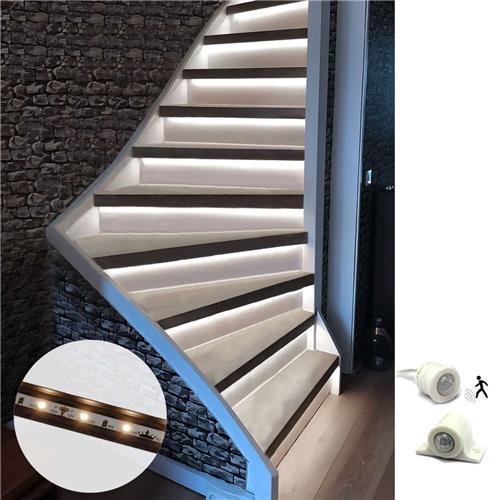 Trapverlichting led bewegingssensor set - Led strips 130 cm met helder wit licht - Set in zwart profiel voor max. 16 treden