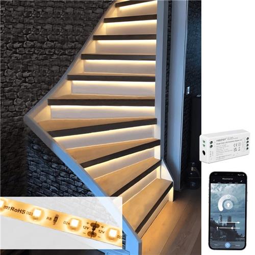 Trapverlichting ledstrip 130 cm met bewegingssensoren - Warm Wit - Zigbee - Werkt met de bekende verlichting apps - Complete set voor max. 16 treden